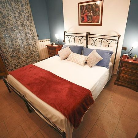 Palazzo Le Muse Apartments Bevagna Ngoại thất bức ảnh
