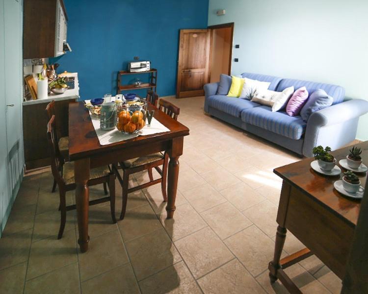 Palazzo Le Muse Apartments Bevagna Ngoại thất bức ảnh